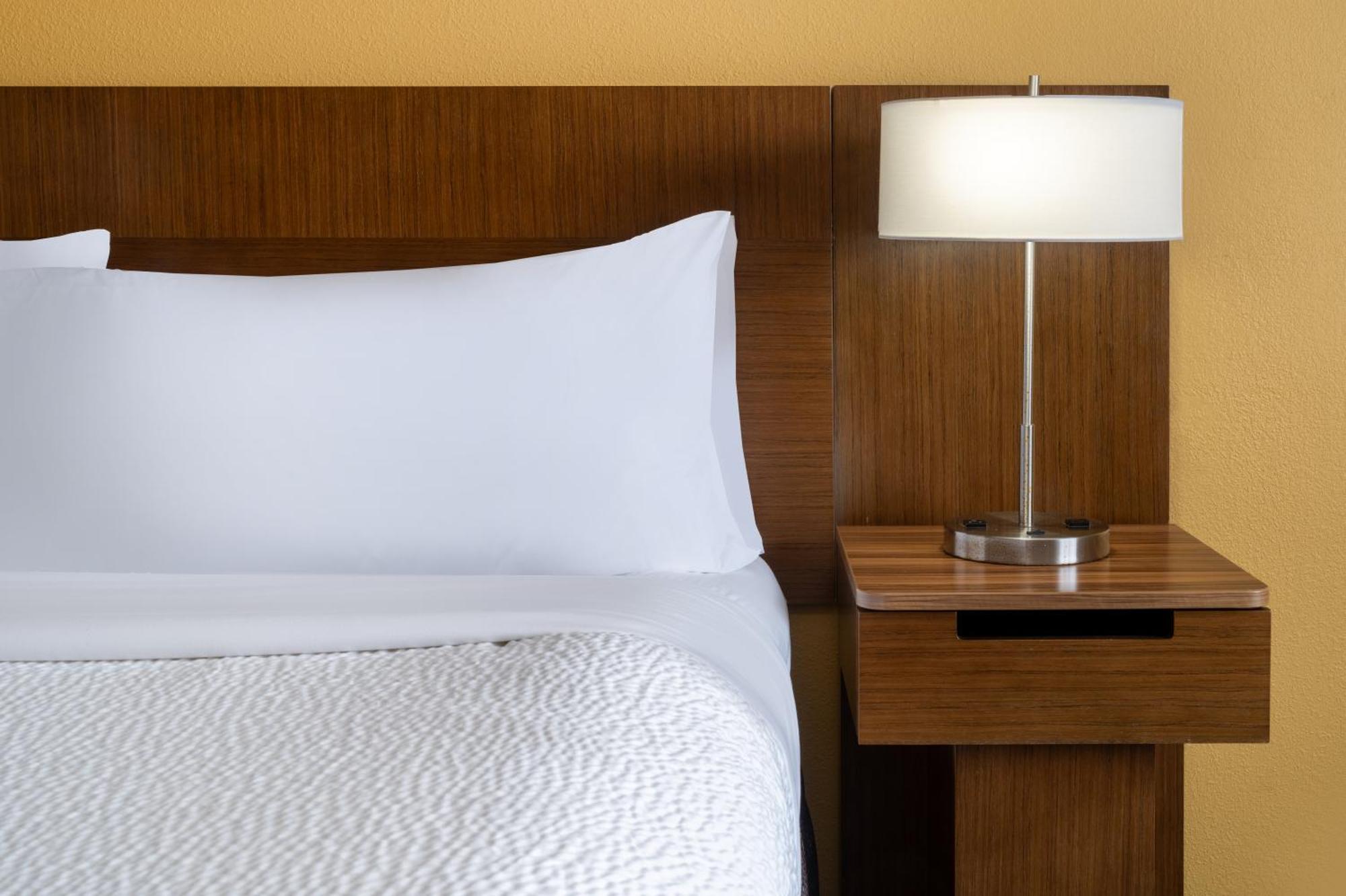 Garner Hotel Macon West By Ihg Zewnętrze zdjęcie